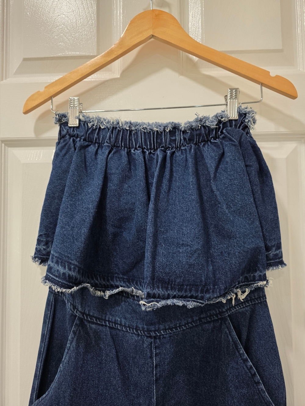 Anthropologie Hei Hei Strapless Tiered Cropped Wide-Leg Denim Jumpsuit Size XS - Picture 4 of 15